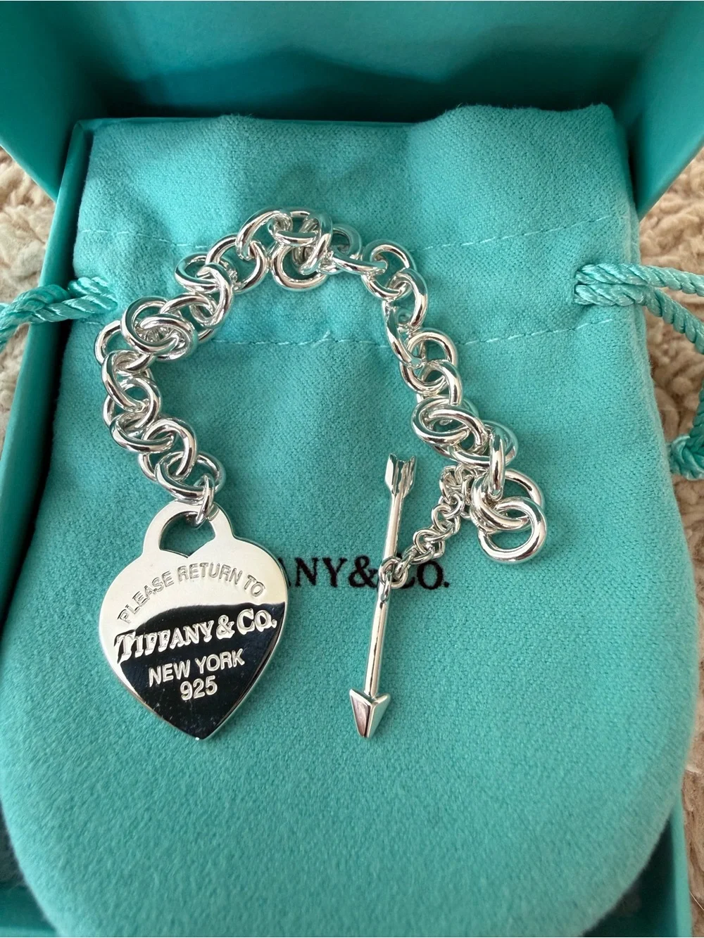 Tiffany & Co Brand New Lovestruck Heart Tag Bracelet in Silver (never worn)